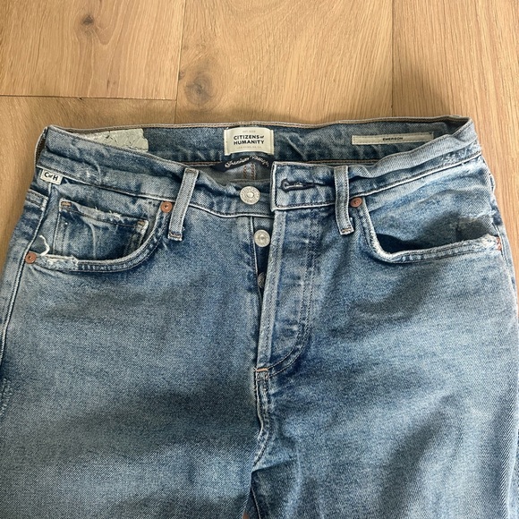 EUC CITIZEN OF HUMANITY DISTRESSED EMERSON JEAN SIZE 24 - Picture 4 of 10
